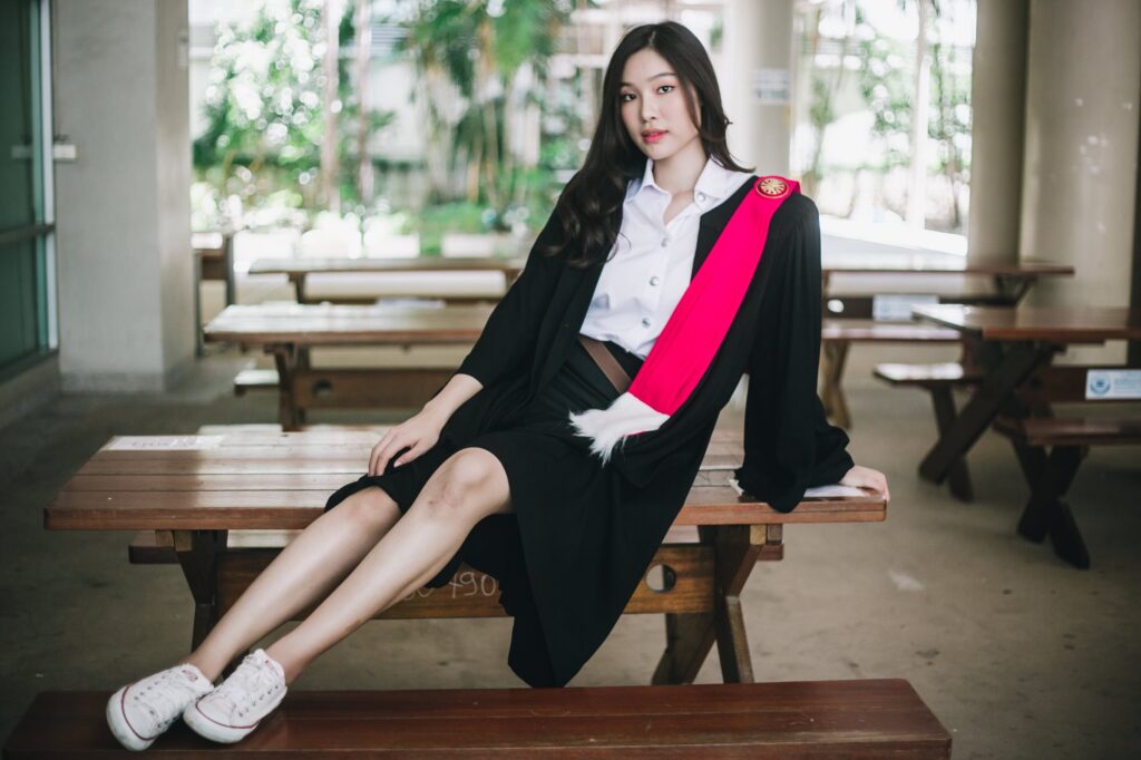 นอกรอบรับปริญญา มธ 2569