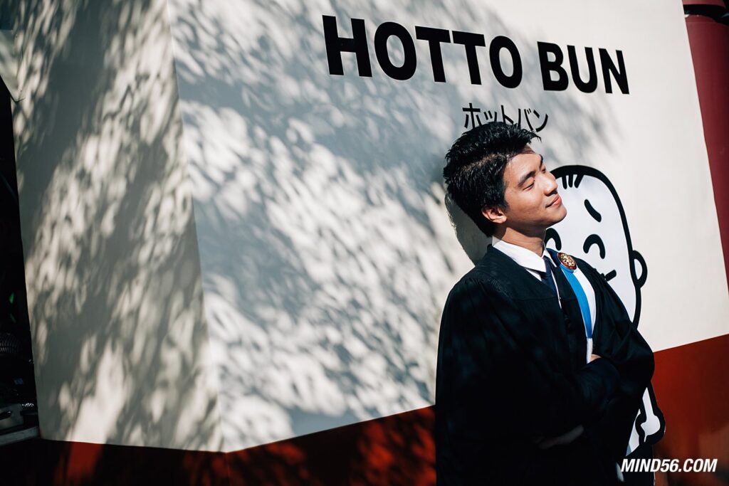 ถ่ายนอกรอบ รับปริญญา มธ 2568