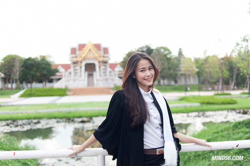 ถ่ายนอกรอบ น้องฟ้า มธ 2560