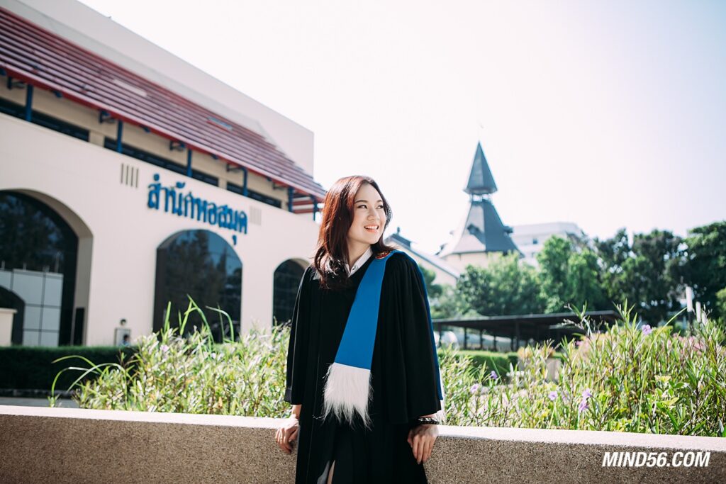 ถ่ายนอกรอบ มธ ท่าพระจันทร์