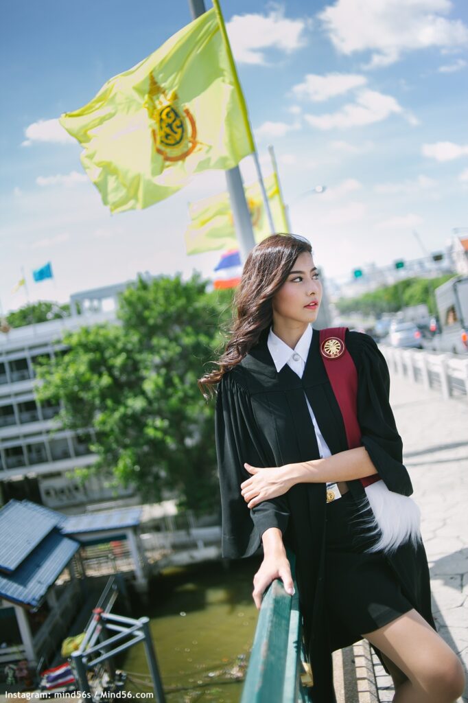 ถ่ายนอกรอบ มธ ท่าพระจันทร์