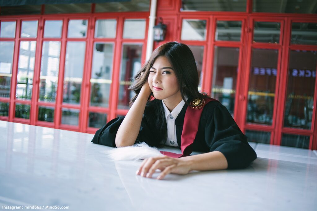 ถ่ายนอกรอบ มธ ท่าพระจันทร์