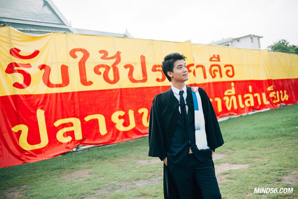 ถ่ายนอกรอบ รับปริญญา มธ 2569