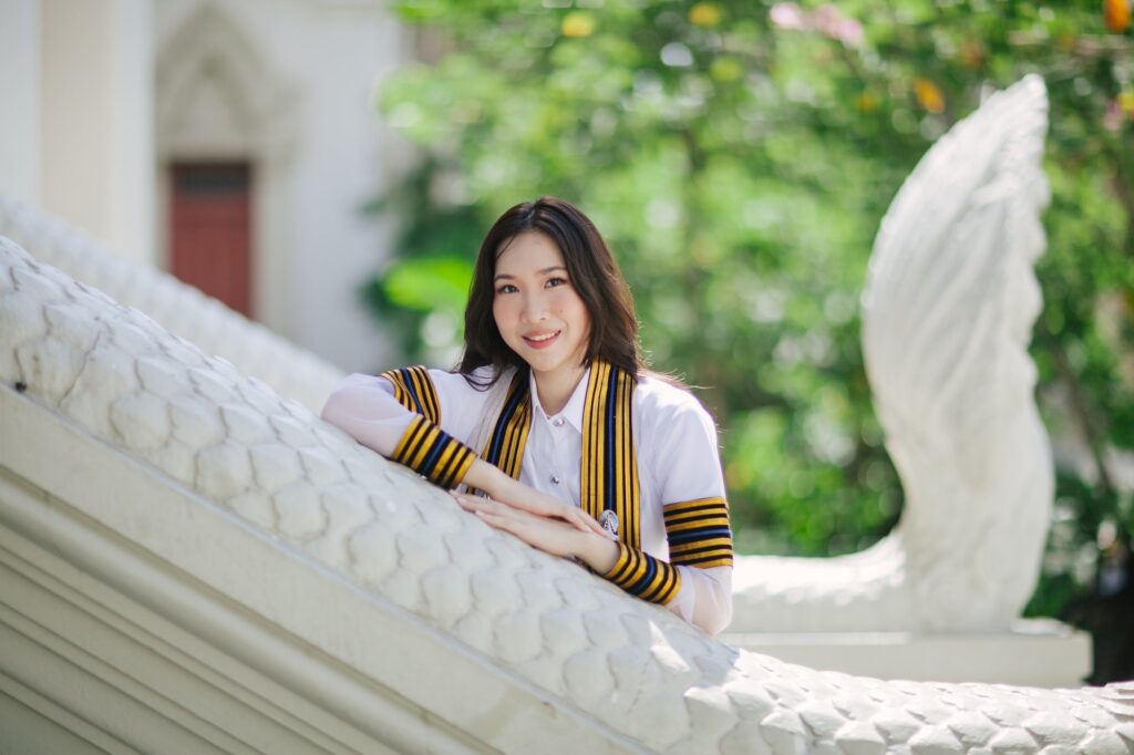 ถ่ายชุดครุย รับปริญญา จุฬา 2569