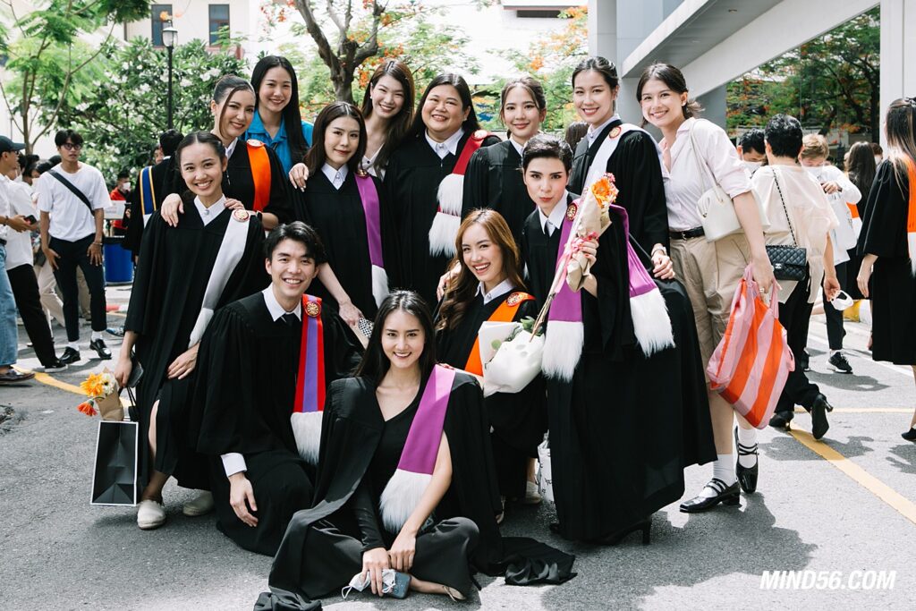 ทูตกิจกรรม วันซ้อมใหญ่ รับปริญญา มธ.