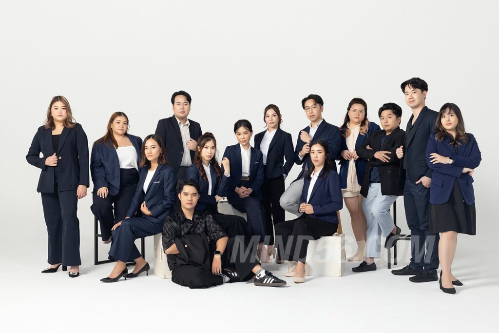 ถ่ายรูปโปรไฟล์ธุรกิจ ประกันชีวิต