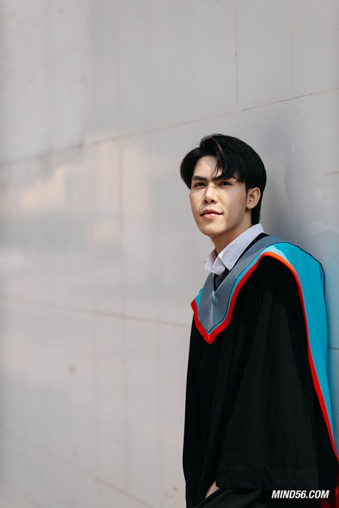 หล่อคมตี๋อินเตอร์ บัณฑิต มศว ลุคหนุ่มจีนงานดีต่อใจ 12